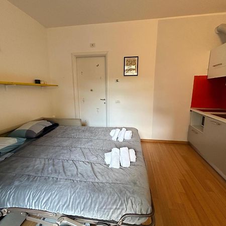 Апартаменты Luoghi Comuni Porta Palazzo Турин Экстерьер фото