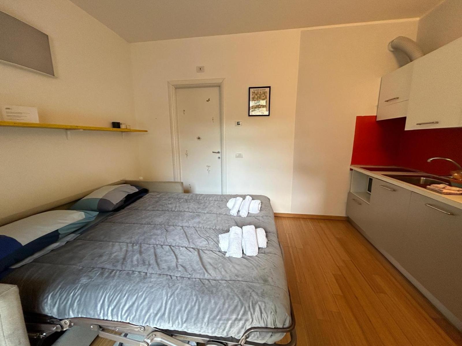 Апартаменты Luoghi Comuni Porta Palazzo Турин Экстерьер фото