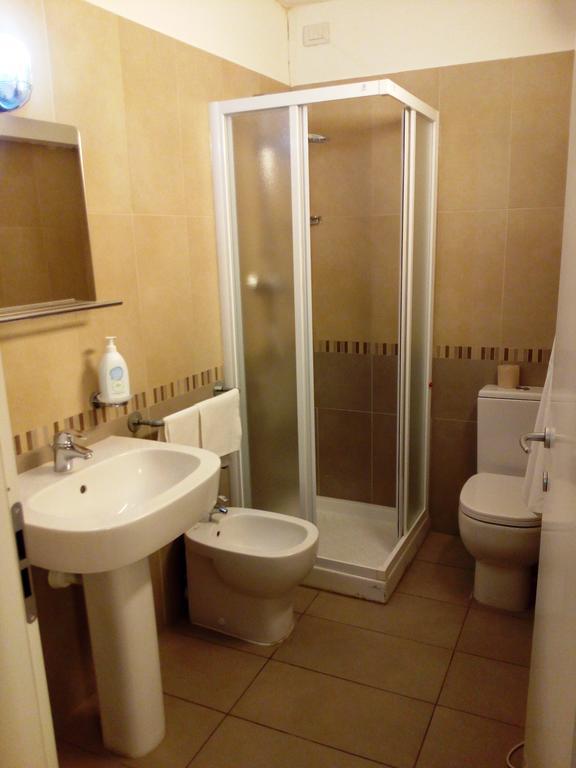 Апартаменты Luoghi Comuni Porta Palazzo Турин Экстерьер фото