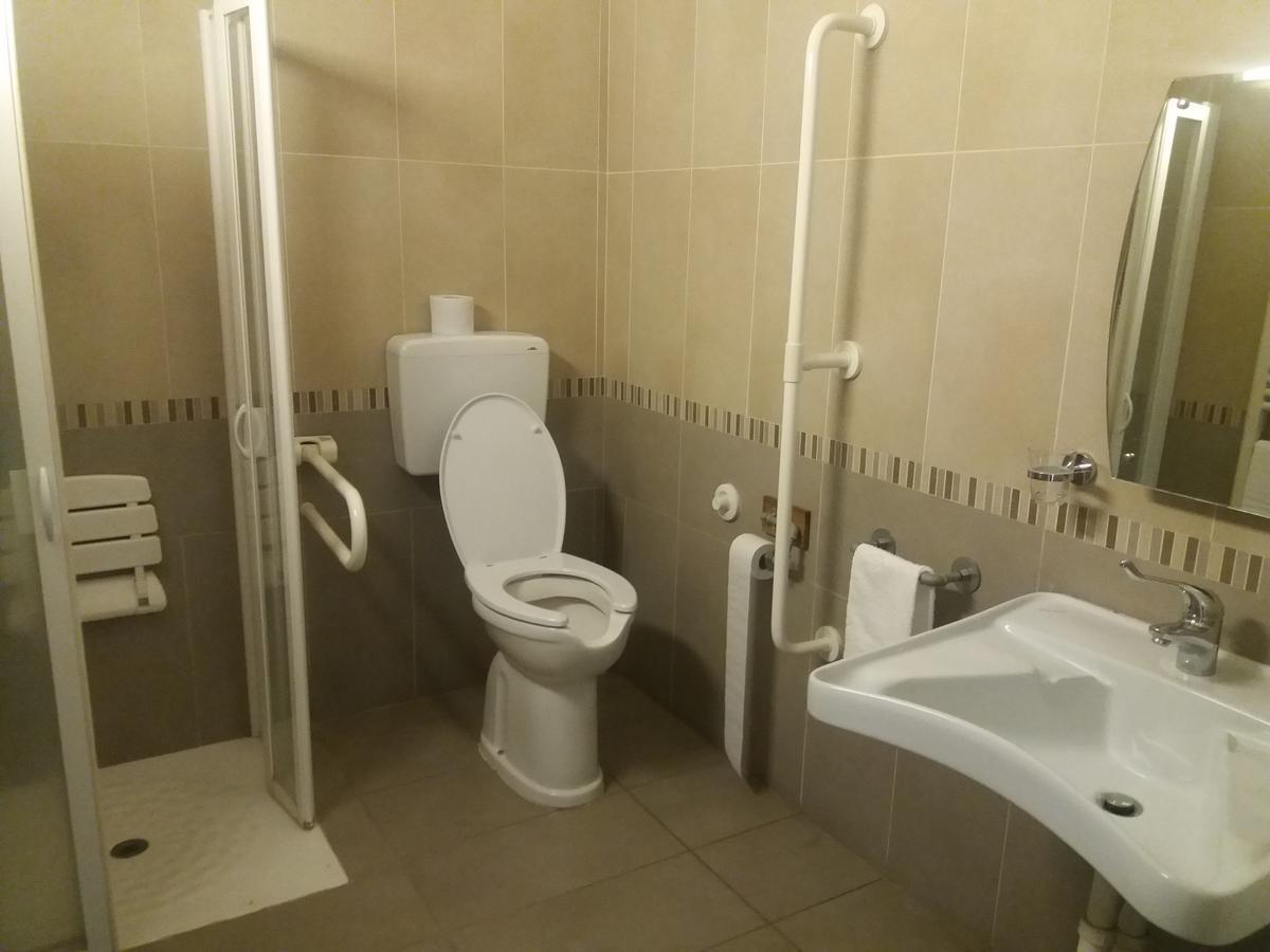 Апартаменты Luoghi Comuni Porta Palazzo Турин Экстерьер фото